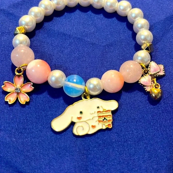 Cute Girl Gift Pink Cinnamoroll Bracelet Flower Bow Crystal Beaded Enamel Charms - Picture 1 of 6